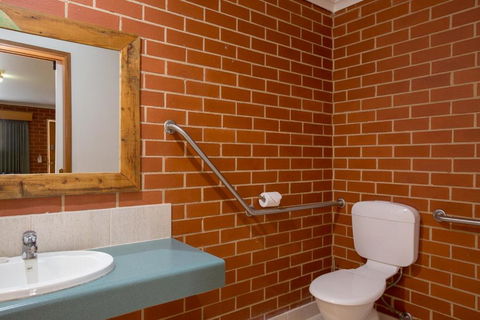 Yackandandah Central - Darwin Holiday 2