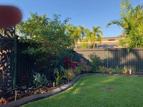 A Little Golf, A Refreshing Swim And A Lot Of Wine - Darwin Holiday 1