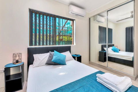 A Little Golf, A Refreshing Swim And A Lot Of Wine - Darwin Holiday 4