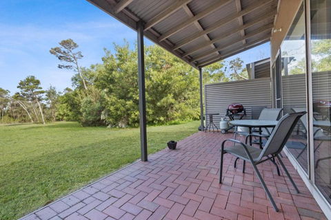 Huon - Waterfront Retreat - Darwin Holiday 1