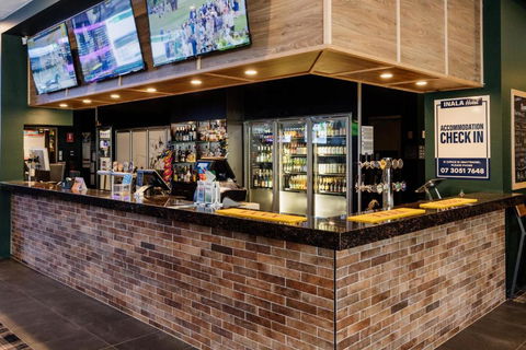 Inala Hotel - Darwin Holiday 1