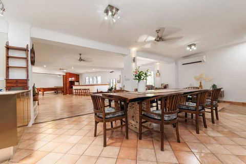 Luxurious Family Stay - Darwin Holiday 2