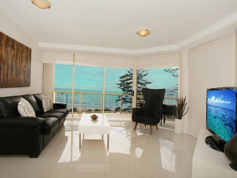 Zanzibar 404, Sensational 2 Bedroom Oceanview Apartment - Darwin Holiday 0