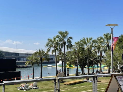 Spectacular Marina Views Apartment - Darwin Holiday 3