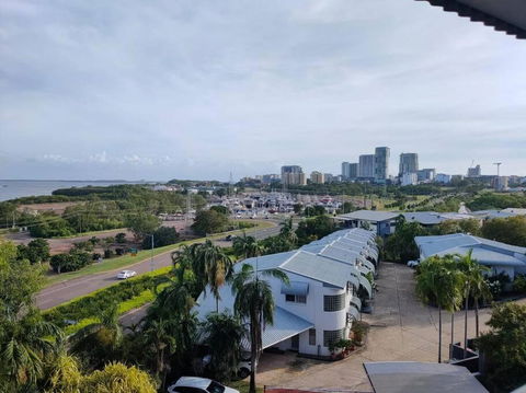 Stunning 3-Bed With Sea View - Darwin Holiday 3