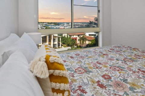 Sunset Stunner Marina Views - Darwin Holiday 2