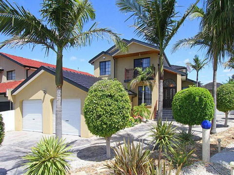 Welcome To Goodwood House! 12 Mins To Melbourne International Airport! - Darwin Holiday 0