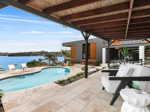 World Class Villa Manly Beach HarbourView Sauna Private Beach - Darwin Holiday 2