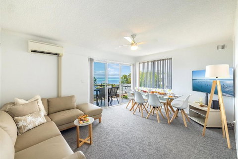 Yarramundi, 6,47 Magnus St - Unit In Nelson Bay With Stunning Water Views, Air Con, Wifi, Linen And Bed Making - Darwin Holiday 2