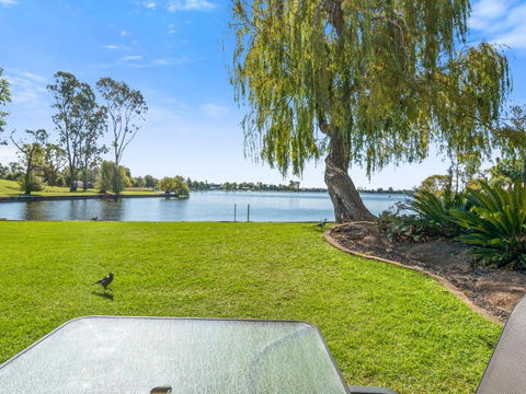 Yarrawonga Lakeside Apartment 25 - Darwin Holiday 0