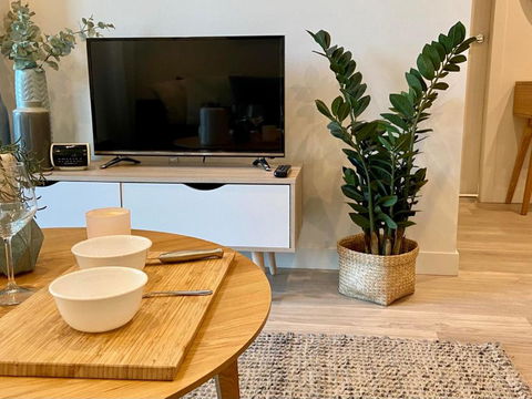 YORK 1903 Self Catering - Darwin Holiday 1