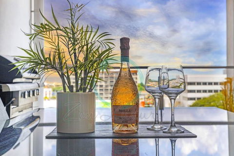 ZEN Central Bliss 2BR Holiday Retreat In The CBD - Darwin Holiday 0