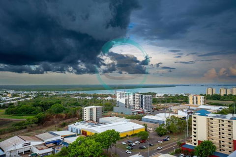 ZEN Pinnacle Penthouse (2) 3-BR Panoramic Retreat - Darwin Holiday 2