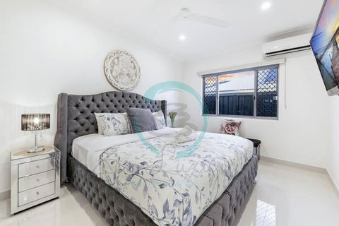 Zenhouse: Stylish Muirhead Home Near Park/Hospital - Darwin Holiday 3