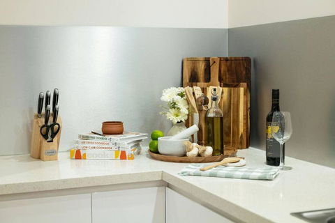 ZenLux Rosewood Luxury Family Escape - Pool - BBQ - Darwin Holiday 2