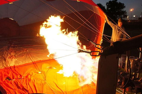 Melbourne Balloon Flights, The Peaceful Adventure - Darwin Holiday 0