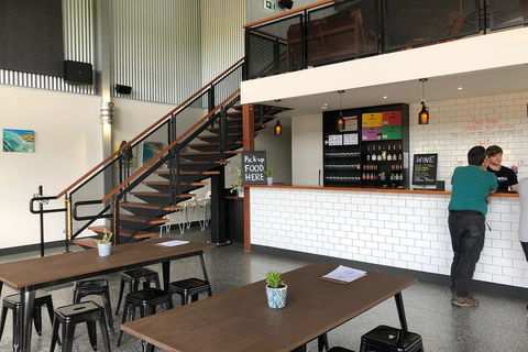 Beer, Wine And Gin (The Ultimate Tastings.) - Darwin Holiday 2
