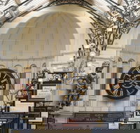 Melbourne Cathedrals and Parklands tour - Darwin Holiday