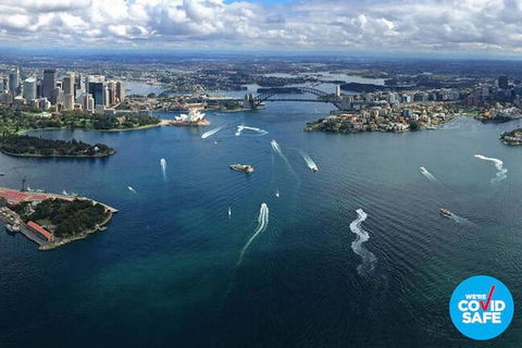 Private Helicopter Flight Over Sydney & Beaches For 2 Or 3 People - 20 Minutes - Darwin Holiday 3