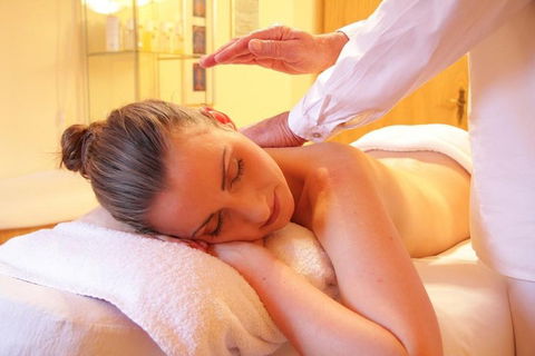Massage (relaxation, Deep Tissue, Whole Body,sports Etc.)by Male Therapist - Darwin Holiday 1