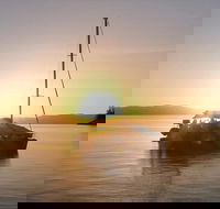 2-Night Whitsunday Islands All-Inclusive Sailing Tour from Airlie Beach