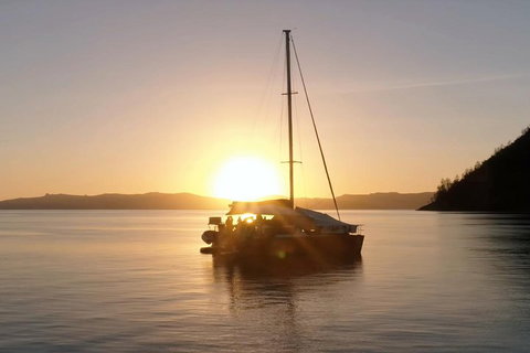 2-Night Whitsunday Islands All-Inclusive Sailing Tour From Airlie Beach - Darwin Holiday 0