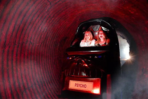 Dracula's Cabaret - Gold Coast - Darwin Holiday 0