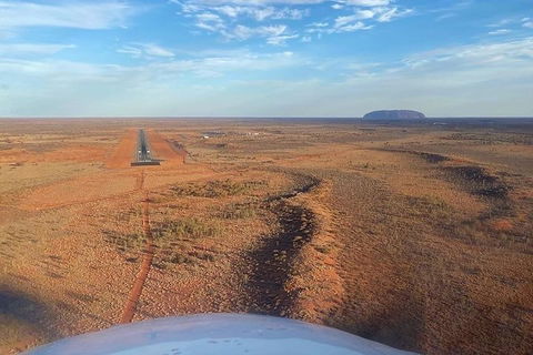 Scenic Flight: Uluru Rock Blast - Darwin Holiday 4