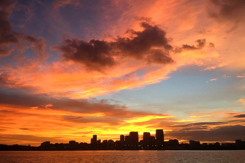Tropical Light Sundowner Cruise With Drinks Included - Darwin Holiday 4