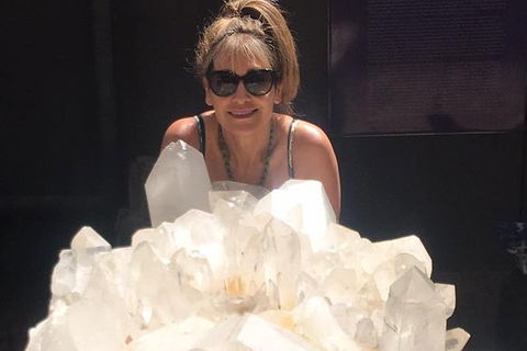 Byron Bay And The Crystal Castle Day Tour From Gold Coast - Darwin Holiday 4