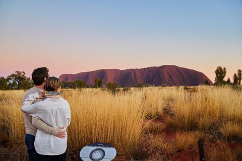 2-Day Uluru (Ayers Rock) And Kata Tjuta Trip From Alice Springs - Darwin Holiday 2