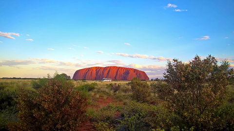 Uluru (Ayers Rock) Sunset Tour - Darwin Holiday 2