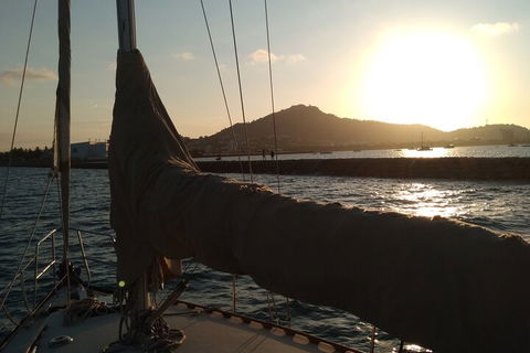 Townsville Small Group Sunset Sail Sailing Cruise Boat Tour Charter Hire - Darwin Holiday 2