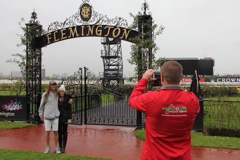 Full-Day Sports And Beer Tour Of Melbourne With Lunch - Darwin Holiday 0