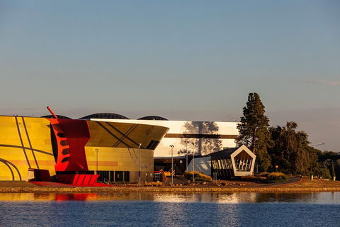 Building + Architecture Tour (10am + 2pm Daily) - Darwin Holiday 0