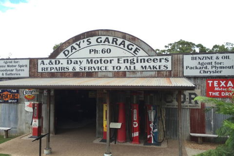 Private Tour To Paronella Park, Historic Village Herberton And Wild Life Wallaby - Darwin Holiday 3