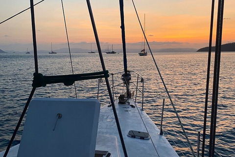 2 Night Small Group Whitsundays Sailing Adventure Aboard Mandrake - Darwin Holiday 2