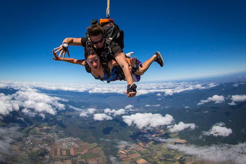 Reef And Rainforest Tandem Sky Dive In Cairns - Darwin Holiday 3