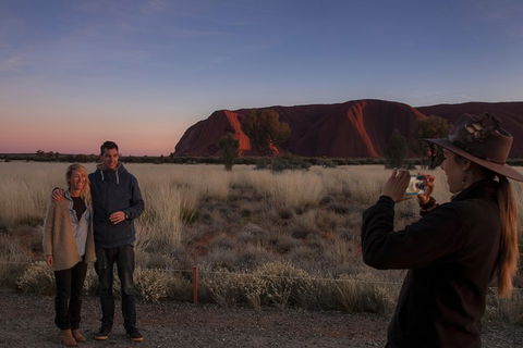 Highlights Of Uluru Including Sunrise And Breakfast - Darwin Holiday 4