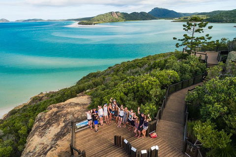 2-Day Whitsundays Sailing Adventure: Summertime - Darwin Holiday 3