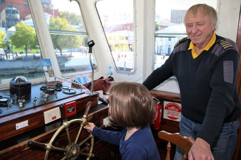 Derwent River Historic Harbour Cruise From Hobart - Darwin Holiday 4