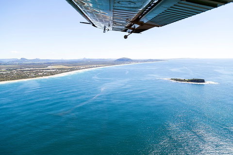 Deluxe Seaplane Tour Noosa To Glasshouse Adventure For 2 With Photobook - Darwin Holiday 5