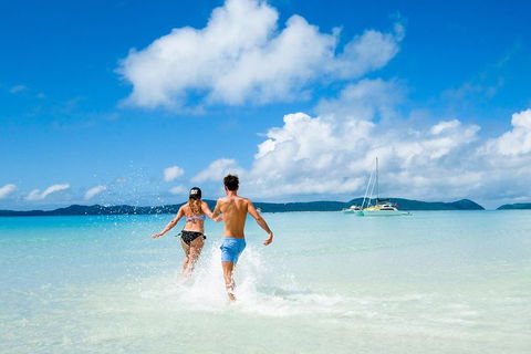 Whitehaven Beach And Hill Inlet Lookout Full-Day Snorkeling Cruise By High-Speed Catamaran - Darwin Holiday 4