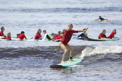Group Surfing Lessons Kool Katz 1 Day - Darwin Holiday 5