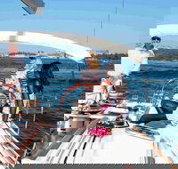 Sydney Harbour Luxury Sailing Trip including Lunch - Darwin Holiday