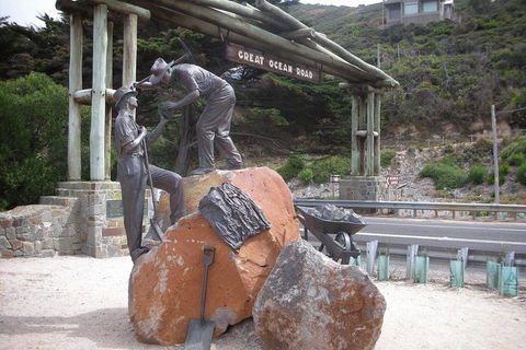 Great Ocean Road & Phillip Island Overnight Tour - Darwin Holiday 1