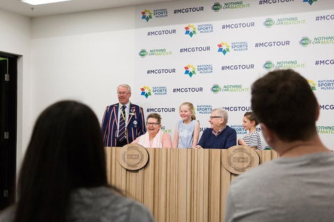 3/4 Day Sports Lovers Bus Tour Of Melbourne With Tour Options - Darwin Holiday 1