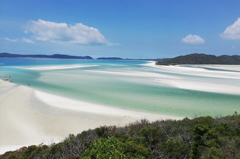 2-Night Whitsundays Sailing Cruise Incl. Whitehaven Beach & Great Barrier Reef - Darwin Holiday 1