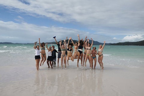 2-Night Whitsundays Sailing Cruise Incl. Whitehaven Beach & Great Barrier Reef - Darwin Holiday 4