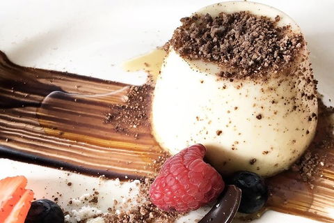 Deluxe Winery Tour To Tamborine Mountain, Includes Gourmet Two Course Lunch - Darwin Holiday 3